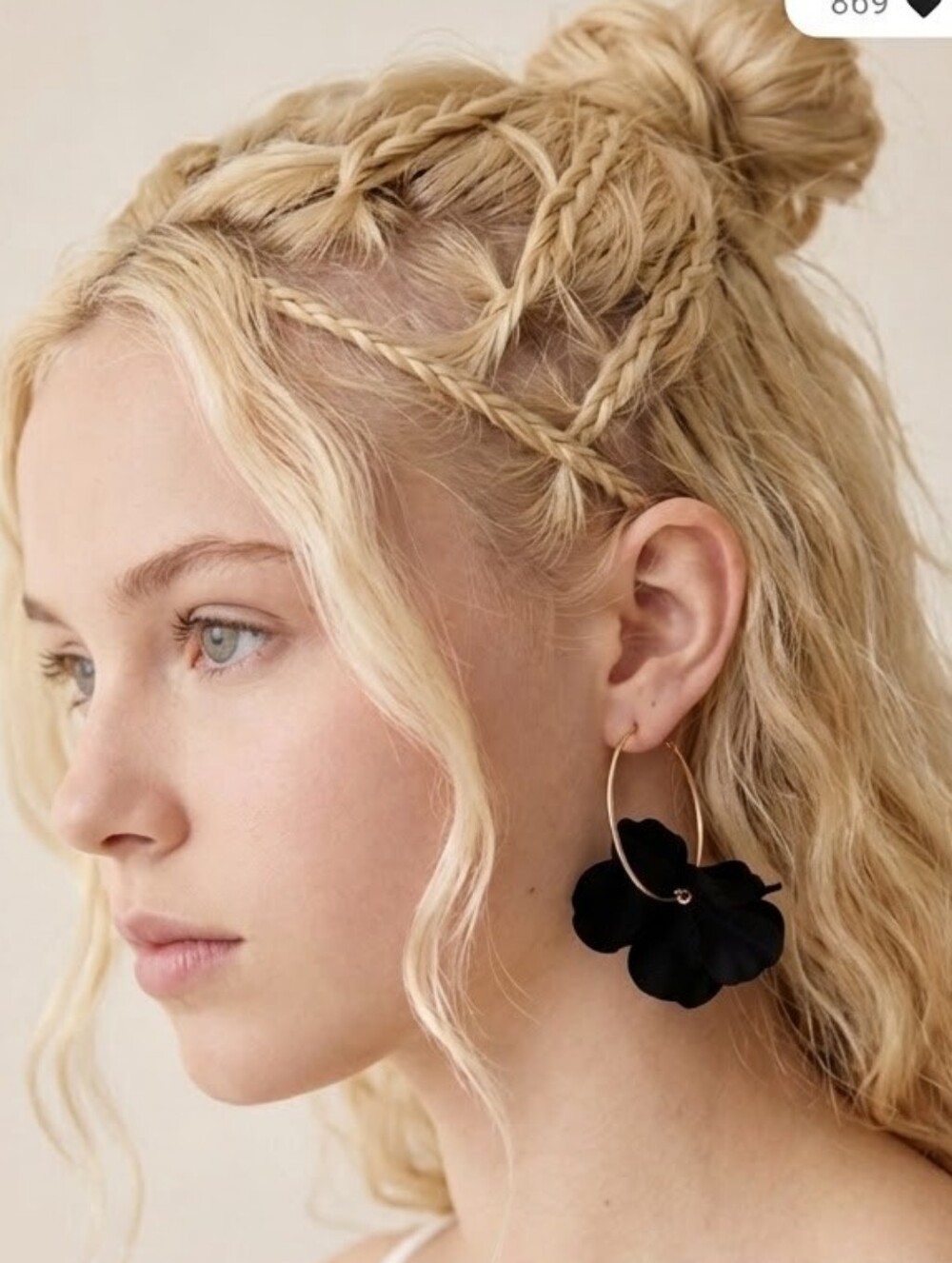 Nwt Black Daisy Flower Hoop Earrings Gold Tone